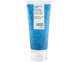 Body Scrub met salicylzuur voor een zuivere en gladdere huid — Body Scrub met salicylzuur verwijdert puistjes en onzuiverheden. Bevat salicylzuur, glycolzuur, abrikozenpitpoeder en allantoïne. — cadeau in Verzorging