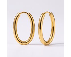 Lundholm Cristine Oorringen Dames Goudkleurig - Ovale Hoops 2,3 cm - Geometrische Oorbellen Dames - Premium Stainless Steel Jewellery PVD Goud Verguld - Hypoallergene Sieraden - Cadeaus voor Vrouwen - Sinterklaas en Kerst Cadeautjes - my Lundholm — cadeau in Sieraden