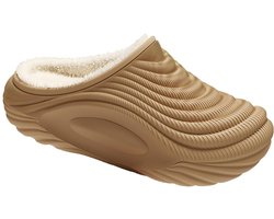 Warme pluche pantoffels (unisex) – Waterafstotende bovenkant – Antislipzool – Bruin – EU-maten 44–45 — cadeau in Mode & Accessoires