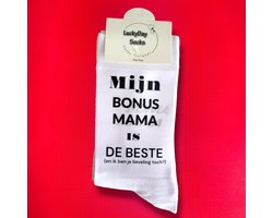 Liefste Bonus Mama - Bonus Moeder - Mijn Bonus Mama is de beste - Hou van je - Verjaardag - Gift - Mama cadeau - Mam -Sokken met tekst - Witte sokken - Cadeau voor vrouw - Kado - Sokken - Verjaardags cadeau voor haar - Moederdag - LuckyDay Socks - Ma — cadeau in Mode & Accessoires