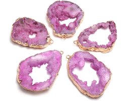 2 Stuks Natuurlijke Agaat Hanger - Geode Hanger - Natuurlijke Edelsteen met Goudrand - Agaat geode edelsteenhanger - Ruwe Schijf - Onregelmatige - voor het Maken van DIY-Sieraden (Kettingen & Oorbellen) - Sieraad voor Dames — cadeau in Sieraden