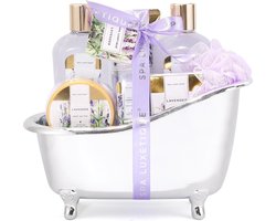 Spa Luxetique - Lavendel Sensation - Cadeaupakket Vrouwen in zilveren badkuip - Wellness bath - Verjaardag cadeau vrouw - Geschenkset voor haar, mama, vriendin, moeder, oma, zus - Giftset Dames - Verwenpakket Cadeautje voor haar — cadeau in Verzorging
