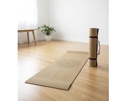 yogamat - Yogamat Kurk MANDALA – Antislip –Milieuvriendelijk met TPE-Onderlaag –183×61,5×0,5 cm –Voor Yoga, Pilates, Spirituele Momenten, Ontspanning en Fitness–Inclusief Gratis Draagriem–Lichtgewicht, Duurzaam en met Gerecyclede Verpakking/ MANDALA — cadeau in Sport & Outdoor