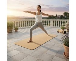Yogamat -Kurk Yogamat Eenkleurig – Antislip –Milieuvriendelijk met TPE-Onderlaag –183×61,5×0,5 cm –Voor Yoga, Pilates, Spirituele Momenten, Ontspanning en Fitness–Inclusief Gratis Draagriem–Lichtgewicht, Duurzaam en met Gerecyclede Verpakking — cadeau in Sport & Outdoor