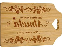 Houten snijplank voor grootmoeder - gepersonaliseerd cadeau - 30 x 19 x 1 cm — cadeau in Kookcadeaus