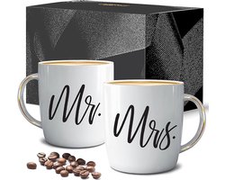 Mr En Mrs Mokken, Valentijn Cadeautje - Uniek Huwelijksgeschenk Voor Het Paar - Geschenken Voor Verloving - Jubileum - Zijn En Haar - Bruid En Bruidegom - Valentines En Kerstcadeaus Voor Paren - Set Van 2 Koffiemokken — cadeau in Koken & Dineren