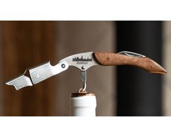 Mémoire® Krabbegat Kurkentrekker - Exclusieve Wijnopener met Skyline van Bergen op Zoom - Het perfecte cadeau voor Bergenaren & Vastenavend liefhebbers - 3 in 1 Sommelier mes - Premium kelnermes van hout - Stijlvolle en functionele kurkentrekker — cadeau in Kookcadeaus