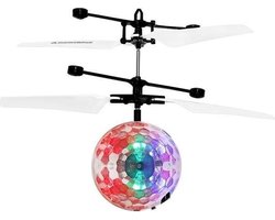 Flying Voetbal Ball LED Met de hand bestuurd Helikopter Drone UFO Infrarood Oplaadbaar USB 6241 — cadeau in Gadgets