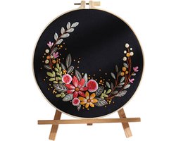 Untamed - PREMIUM Borduurset Volwassenen - Inclusief accessoires - Creatieve hobby- Velvet Bloom — cadeau in Hobby