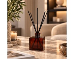 Fameilleur Geurstokjes 500 ml – Luxe Geurverspreider met Stokjes – Amber Glazen Diffuser – Huisparfum met Frisse Grapefruit Geur – Interieur Parfum – Geurdiffuser Woonkamer Slaapkamer Badkamer Toilet Kantoor – Luxe Woonaccessoire — cadeau in Wonen & Interieur