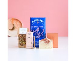 Brievenbus Cadeau Powervrouw – Brievenbus Cadeau Vriendin vol verwennerij - Ontspan Pakket Cadeau voor Vriendin - Brievenbus Cadeau Medewerkers - Verwenpakket Vrouw - Relatiegeschenken Bedankt - Brievenbus Cadeau Verjaardag - Brievenbuscadeau — cadeau in Eten & Drinken