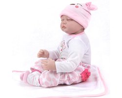 LotaHome - Reborn Baby Pop - Levensecht en Handgemaakt - Slapende Baby Pop - Voor Kleine Kinderen, Dementie en Eenzaamheid - Inclusief Diverse Accessoires - Met Haar - Babypop - 55cm — cadeau in Spellen & Speelgoed