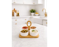 Mevaz Snackbowls Set van 4 met Bamboe Dienblad – Keramische Dipschaaltjes – Wit – Tapas Schalen – Borrelset – Serveerschaaltjes voor Noten, Olijven, Sauzen & Snacks – Luxe Serveerset — cadeau in Kookcadeaus