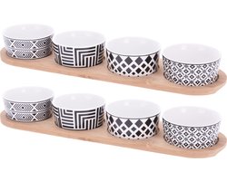 Set van 2x stuks serveerplank bamboe 38 x 10 cm met 4x luxe hapjes/saus/tapas porselein schaaltjes — cadeau in Kookcadeaus