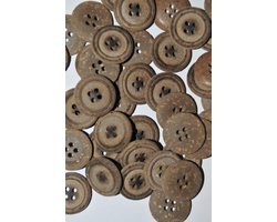 Grijsbruine houtachtige knoop. Prachtig mooi, echte blikvanger! Leuk voor oude kostuums o.i.d. Doorsnede 22mm. Zakje van 20 stuks. — cadeau in Cadeau-ideeën