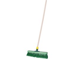 Straatbezem IVAR voor bestratingen en vlonders - Harde bezemkop van 40 cm breed - Houten steel van 120 cm — cadeau in Cadeau-ideeën